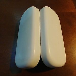 Marc Jacobs Accessories - White marc jacobs sunglass case Marc Jacobs Accessories - White marc jacobs sunglass case